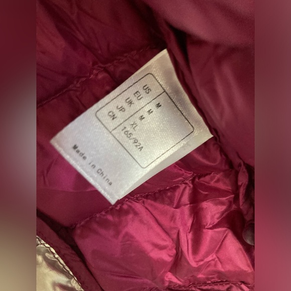 NWT Golden Camel Lightweight Packable Puffer Down Jacket w Hood- M Dark Magenta - Picture 8 of 9